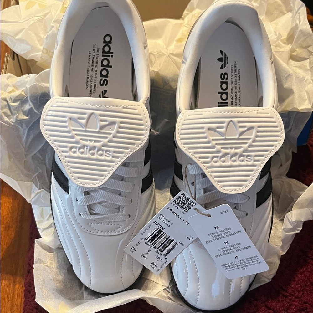 Adidas SAMBA LT W White and Black patent leather Classic Sneakers